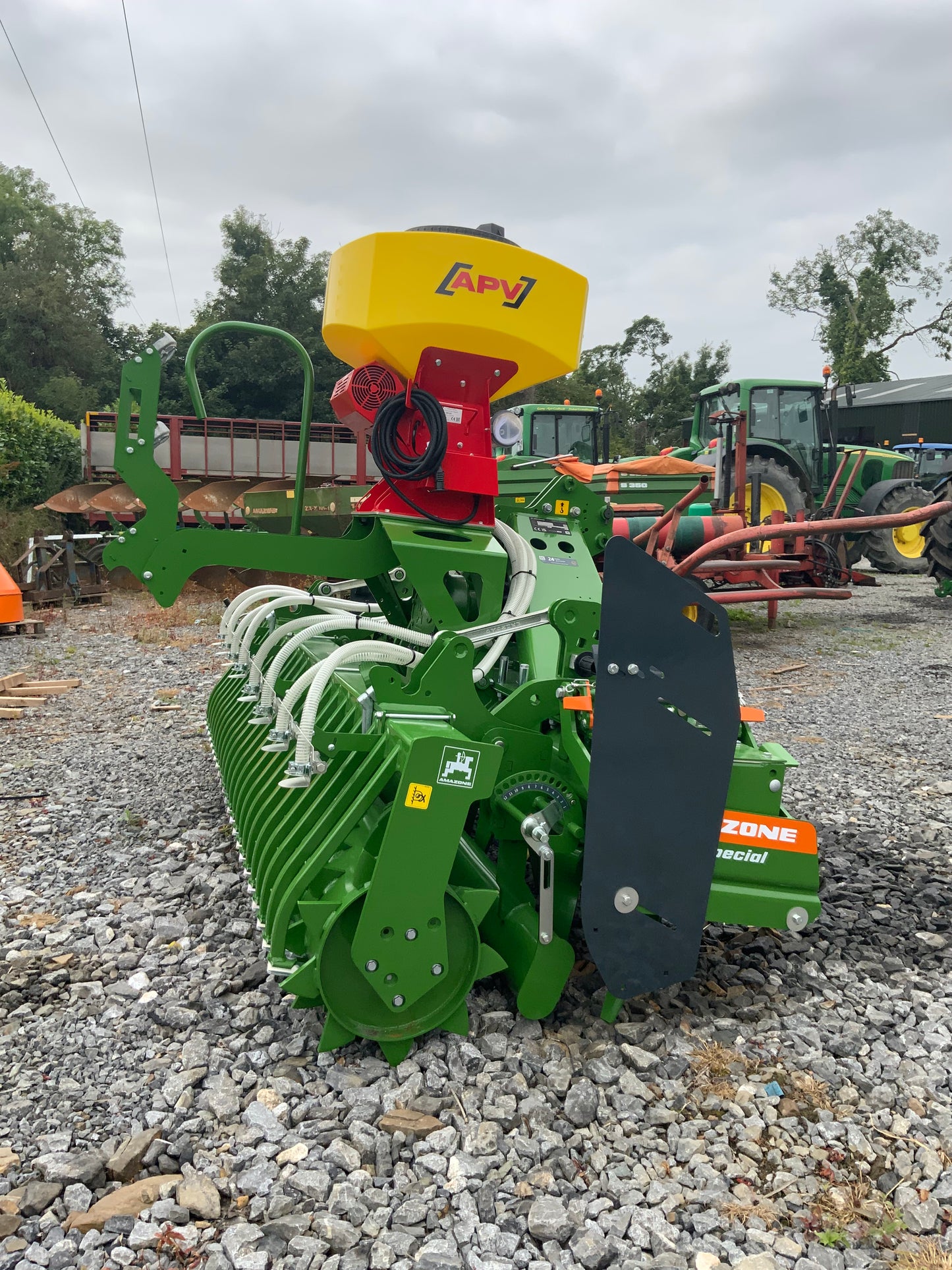 Amazone KG 3001 Special Power Harrow with APV PS200 Sower