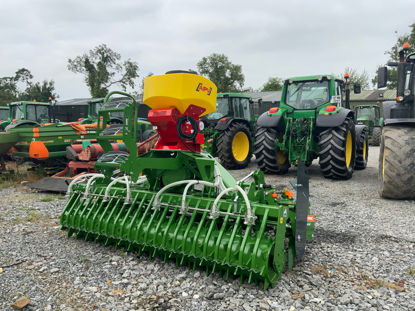 Amazone KG 3001 Special Power Harrow with APV PS200 Sower