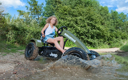 Jeep Revolution Pedal GO-Kart XL BFR
