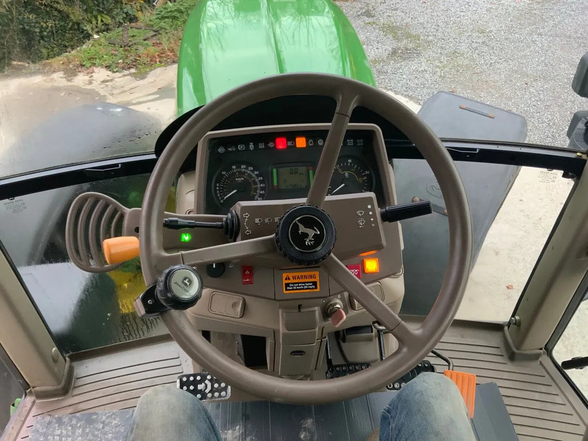 John Deere 6830 Standard