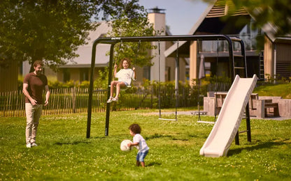 Berg PlayBase Platform + Slide