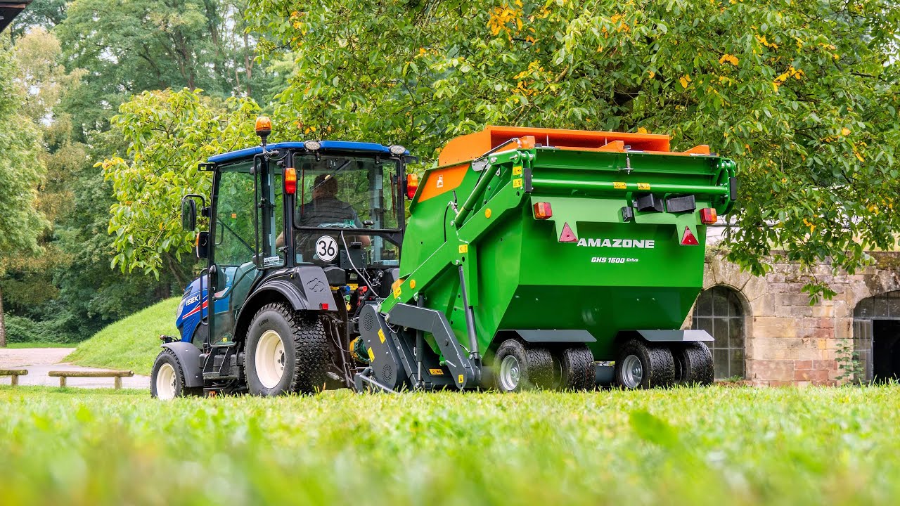 Load video: The Groundkeeper by AMAZONE is a tractor mounted mower/collector that offers impressive first-class quality and reliability. View our video for the full story.
